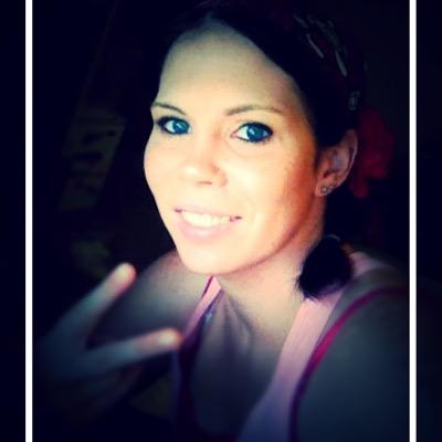 Profile Picture of Tonya Bleifus (@tb8807) on Twitter