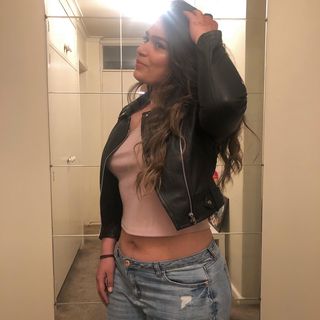 Profile Picture of Simran Thanawala (@simran.thanawala16) on Facebook