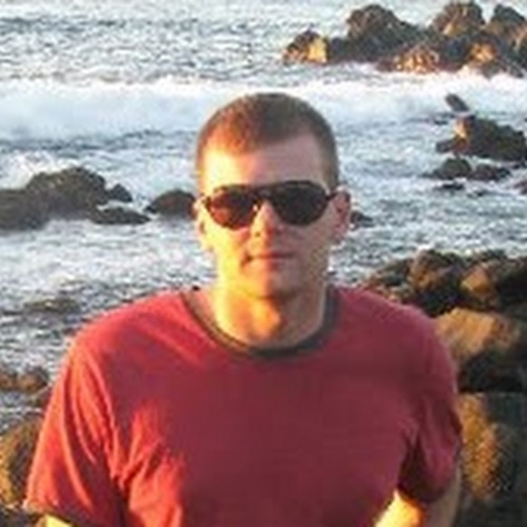 Profile Picture of Ryan Abramowski (@reiker) on Poshmark