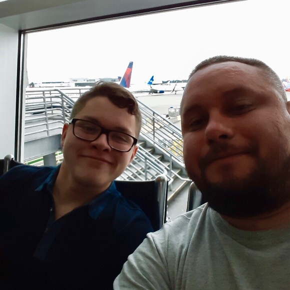 Profile Picture of Donavan Jameson (@donavanjameson) on Poshmark