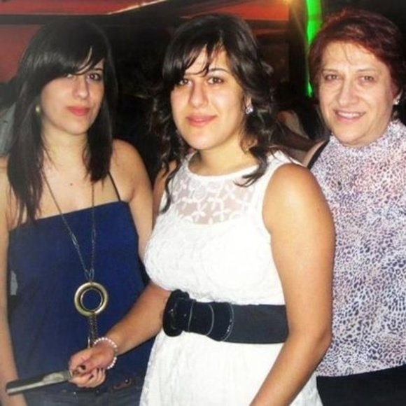 Minerva Haddad - Poshmark Profile Picture of Minerva Haddad (@minerva_haddad) on Poshmark