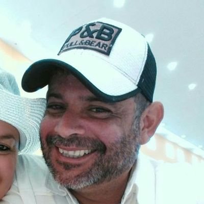 Profile Picture of Rubén Delfín Chávez (@pescaditoazul71) on Twitter