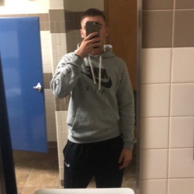 Profile Picture of Philip💎 (@matt_lednik10) on Twitter