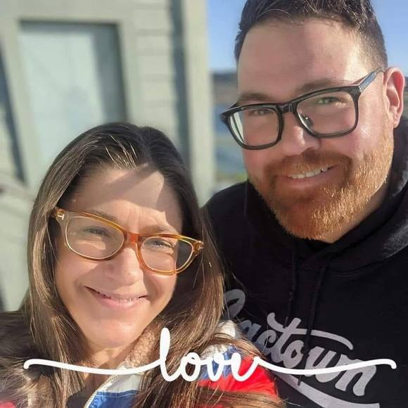 Profile Picture of Jenn Tidwell (@jenntidwell520) on Poshmark