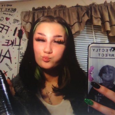 Profile Picture of Olivia Starczewski (@starczewskio) on Twitter