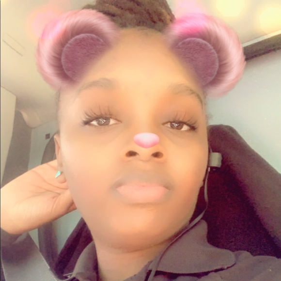 Profile Picture of Jasmine John (@johnjasmine869) on Poshmark
