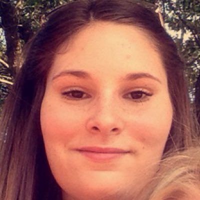 Profile Picture of Laceyhebert (@obviouslacey) on Twitter