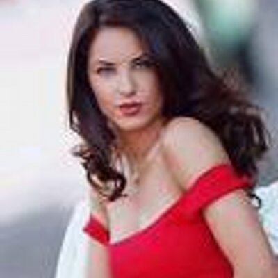 Profile Picture of Anita Foster (@anita_foster04) on Twitter