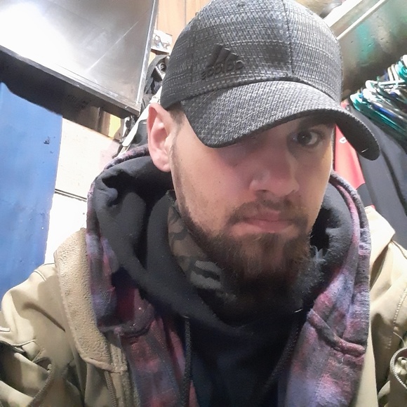 Profile Picture of Ryan Conrad (@spaded99) on Poshmark