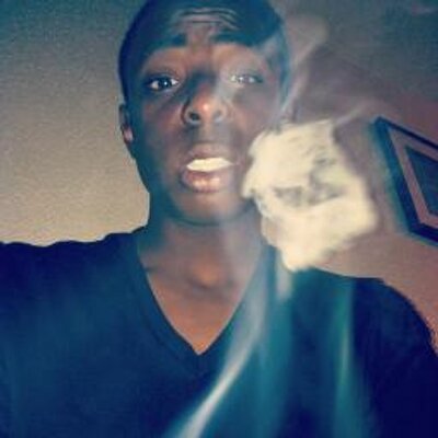 Profile Picture of Weed & Money (@randyweed123) on Twitter
