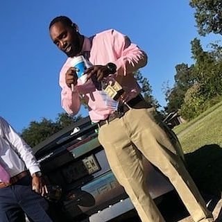 Profile Picture of Ken WildLyfeRenegade (@rollin_one_up) on Twitter