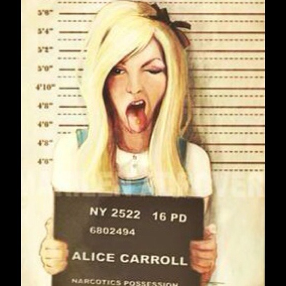 Profile Picture of Alice Oleson (@daynastreet) on Poshmark