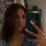 Profile Picture of 𝘴𝘢𝘣𝘳𝘪𝘯𝘢 𝘳𝘦𝘯𝘦𝘦 𝘳𝘶𝘵𝘭𝘦𝘥𝘨𝘦♡ (@sabrinarutledge_) on Instagram