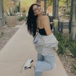 Profile Picture of carlye frisch (@carls_bad) on Instagram