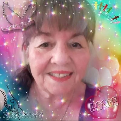 Profile Picture of Carolyn Charlton (@CarolynCharlto9) on Twitter