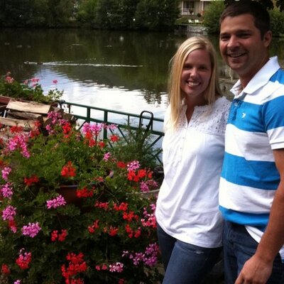 Profile Picture of Leslie Schell (@LesSchell) on Twitter