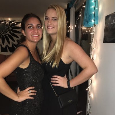 Profile Picture of Mollie Heller (@MollieHeller) on Twitter