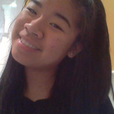 Profile Picture of Julianne Miles (@miles_julianne) on Twitter