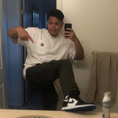 Profile Picture of Derek Chen (@DerriChenn) on Twitter