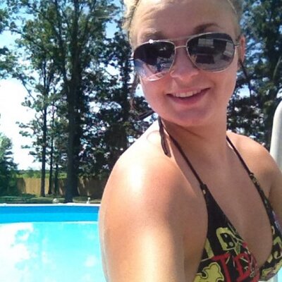 Profile Picture of Amanda Rae Wachowski (@Manda56Rae) on Twitter