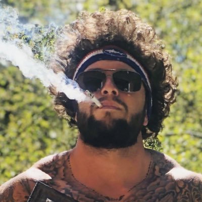 Profile Picture of Shirley (@Jon_Shirley88) on Twitter