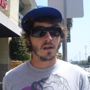 Profile Picture of Neil Thompson (@neilskies) on Myspace