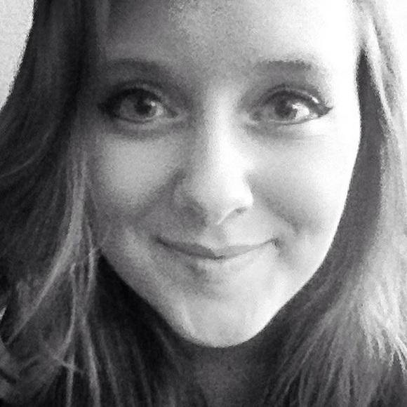 Profile Picture of Christina Chastain (@cchastain04) on Poshmark