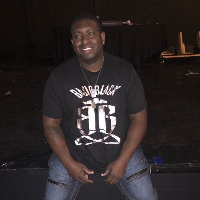 Profile Picture of Sean Black Jones (@darealseanblack) on Twitter