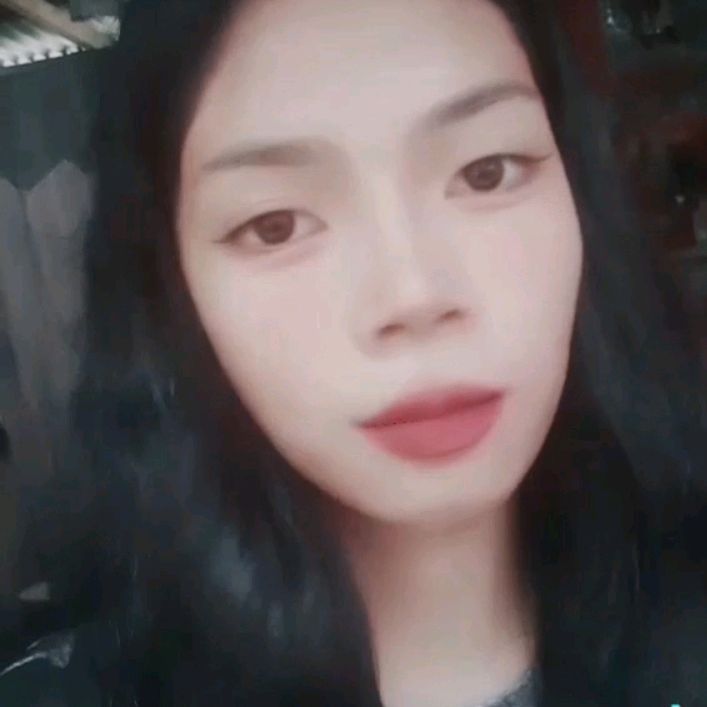 Profile Picture of Beverly Lensoco (@beverly.lensoco) on Tiktok
