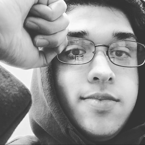 Profile Picture of Trevor Terry (@trevortmt) on Poshmark