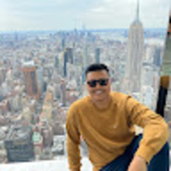 Profile Picture of Jonathan Quilon (@jq619) on Poshmark