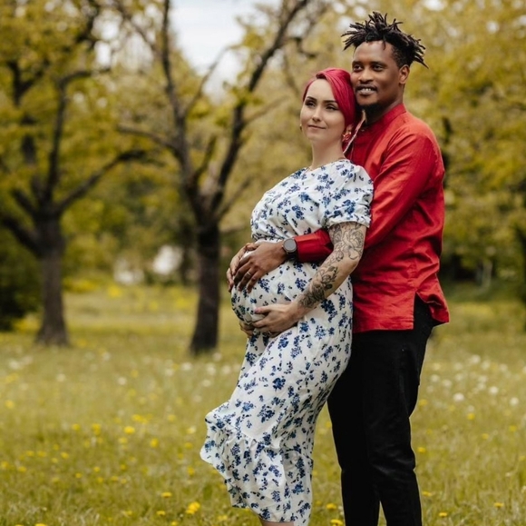 Profile Picture of Kim Karey (@kareykim0) on Poshmark