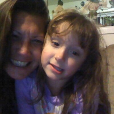 Profile Picture of Dawn Autumn Ansell (@dawnandautumn) on Twitter