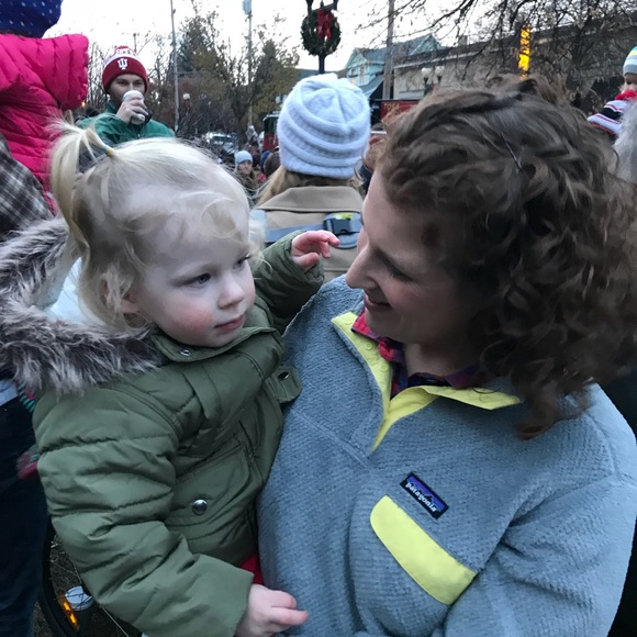 Profile Picture of Heather Fetner (@fetnerh) on Poshmark