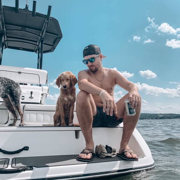 Profile Picture of Nick Vereb (@navslapshot) on Poshmark