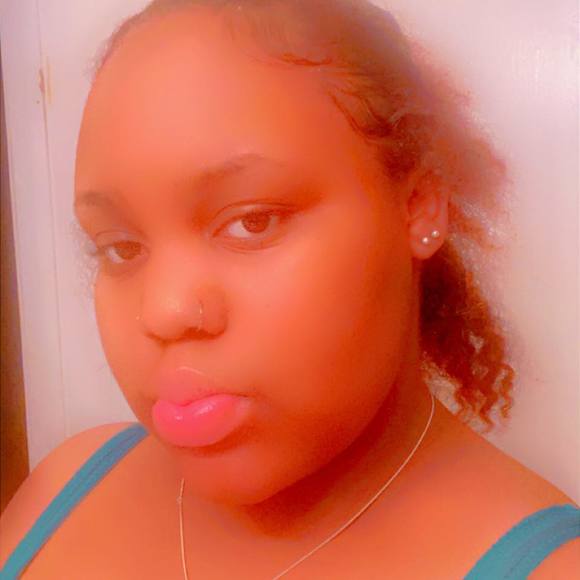 Profile Picture of Torrin Allen (@torrin489) on Poshmark