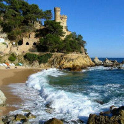 Profile Picture of Lorena Hurtado (@lorenahurtado3) on Twitter