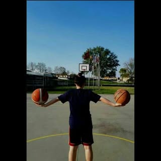 Profile Picture of laura santoni||fucecchio🏀 (@laurasantoni_) on Instagram