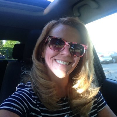 Profile Picture of Debbie Keefer (@deb32768) on Twitter