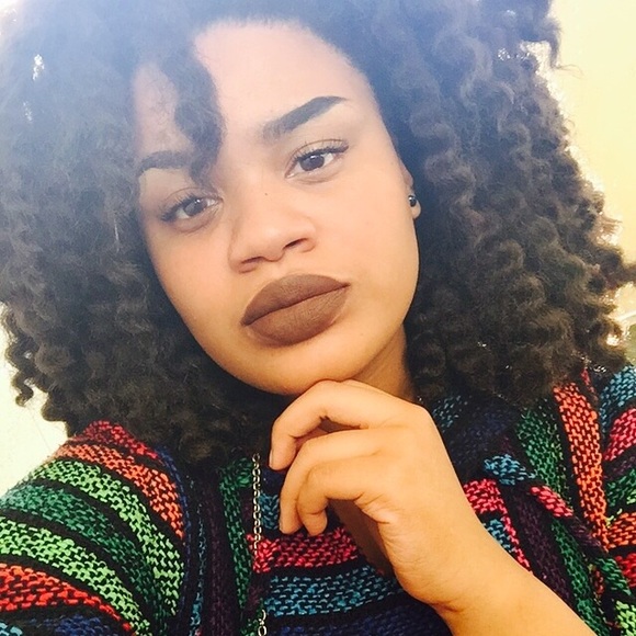 Profile Picture of Lelahnai Cook (@lelahnai) on Poshmark