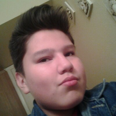 Profile Picture of Daniel Ceniceros (@AkA_dEx_AkA_GOD) on Twitter