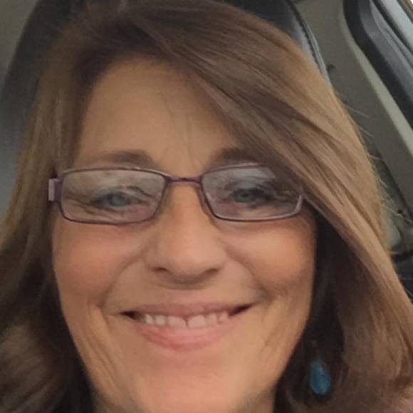 Profile Picture of Paula Jarrell (@paulajarrell) on Poshmark