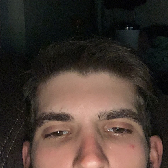 Profile Picture of Jonathan Hart (@jonathanhart193) on Poshmark