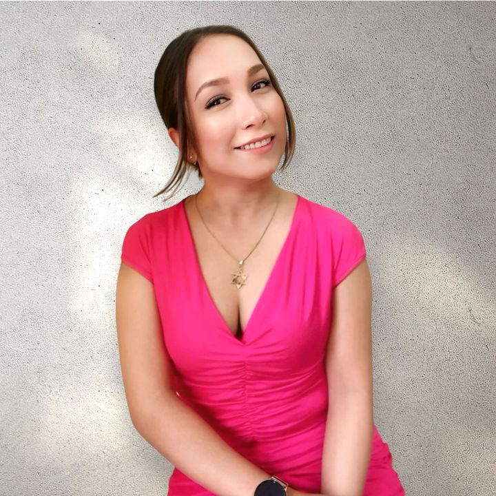 Profile Picture of Alissa Rios (@alissaridle) on Tiktok