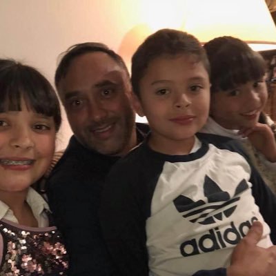 Profile Picture of Guillermo Robledo Ruiz (@Guiller61665037) on Twitter