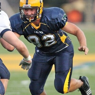 Profile Picture of Derek McMahan (@runDMACrun) on Twitter