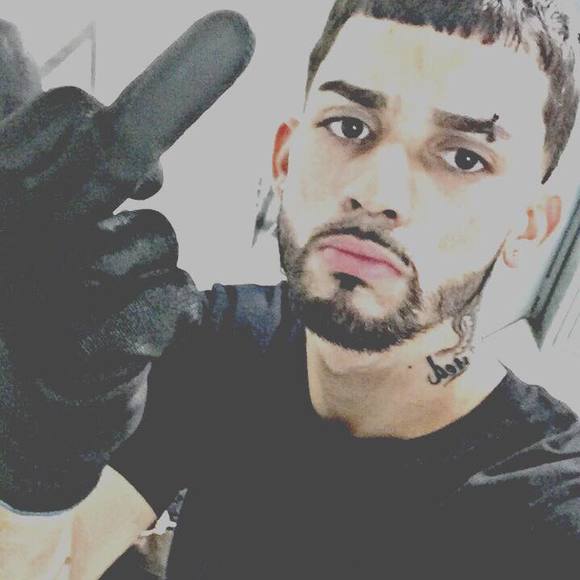 Profile Picture of Joshua Roman (@joshuaroman) on Poshmark