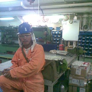 Profile Picture of George Acera (@george.acera) on Facebook