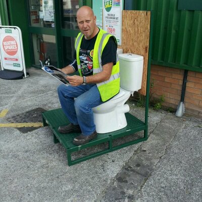 Profile Picture of Mark A Mainwaring (@excesspeed) on Twitter