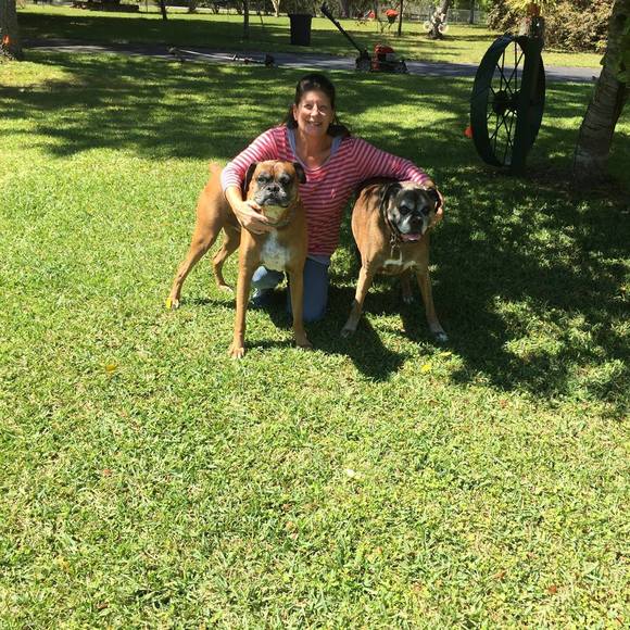 Profile Picture of Mickie n chuck Kanehl (@mkanehl) on Poshmark